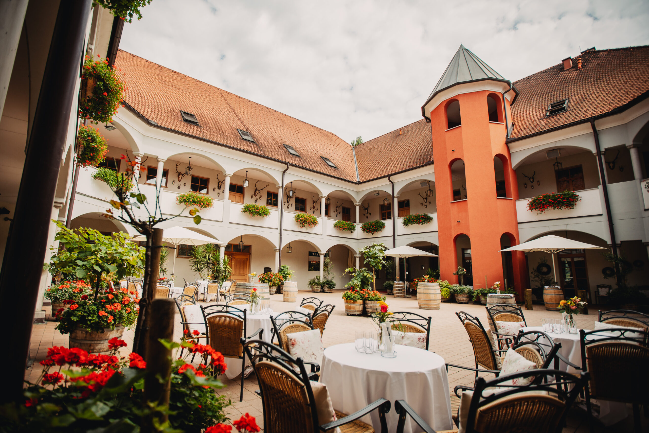 Presse Weinschloss Thaller