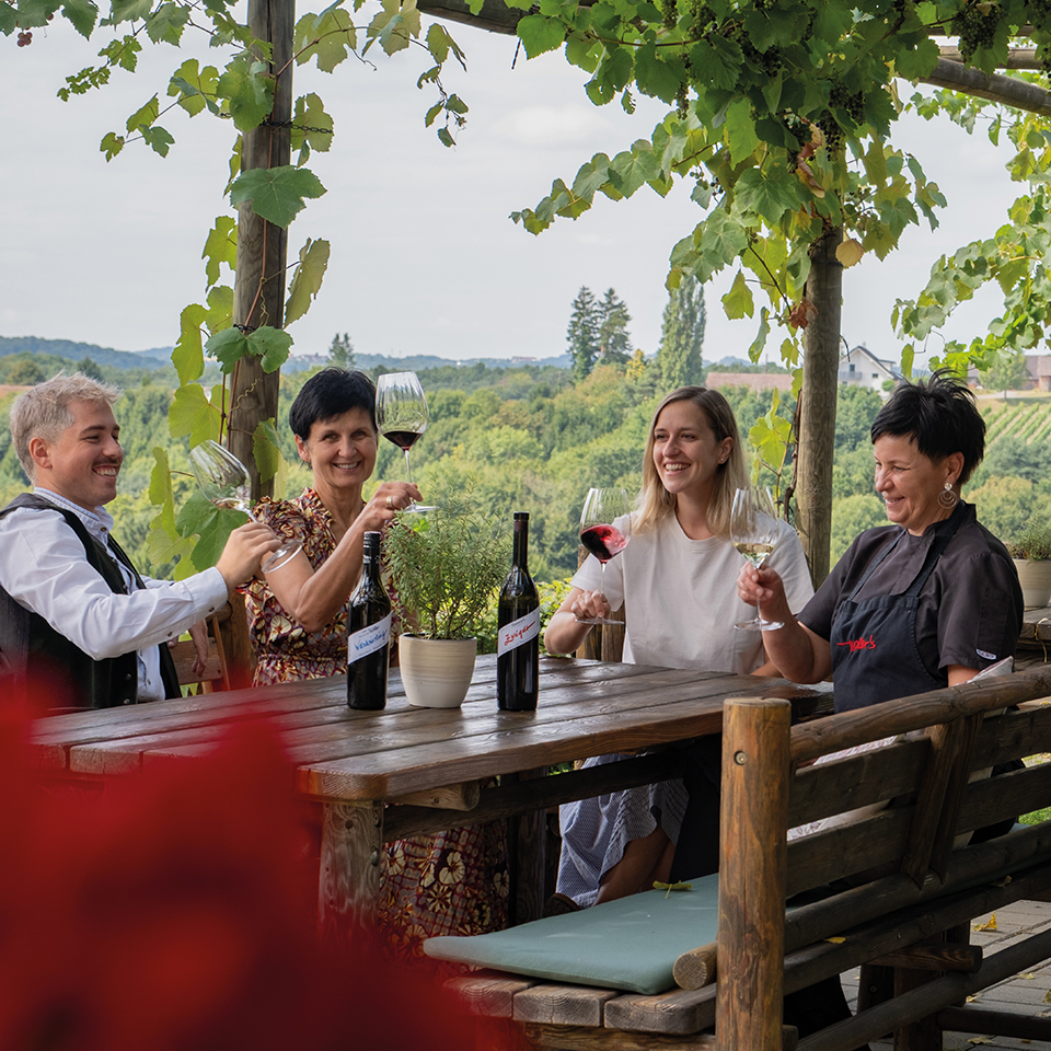 Abbildung der Produkt Buschenschank Opening